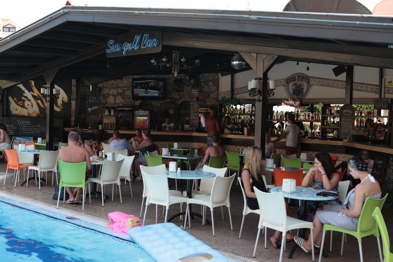 Club Turquoise Apart Marmaris Exterior photo