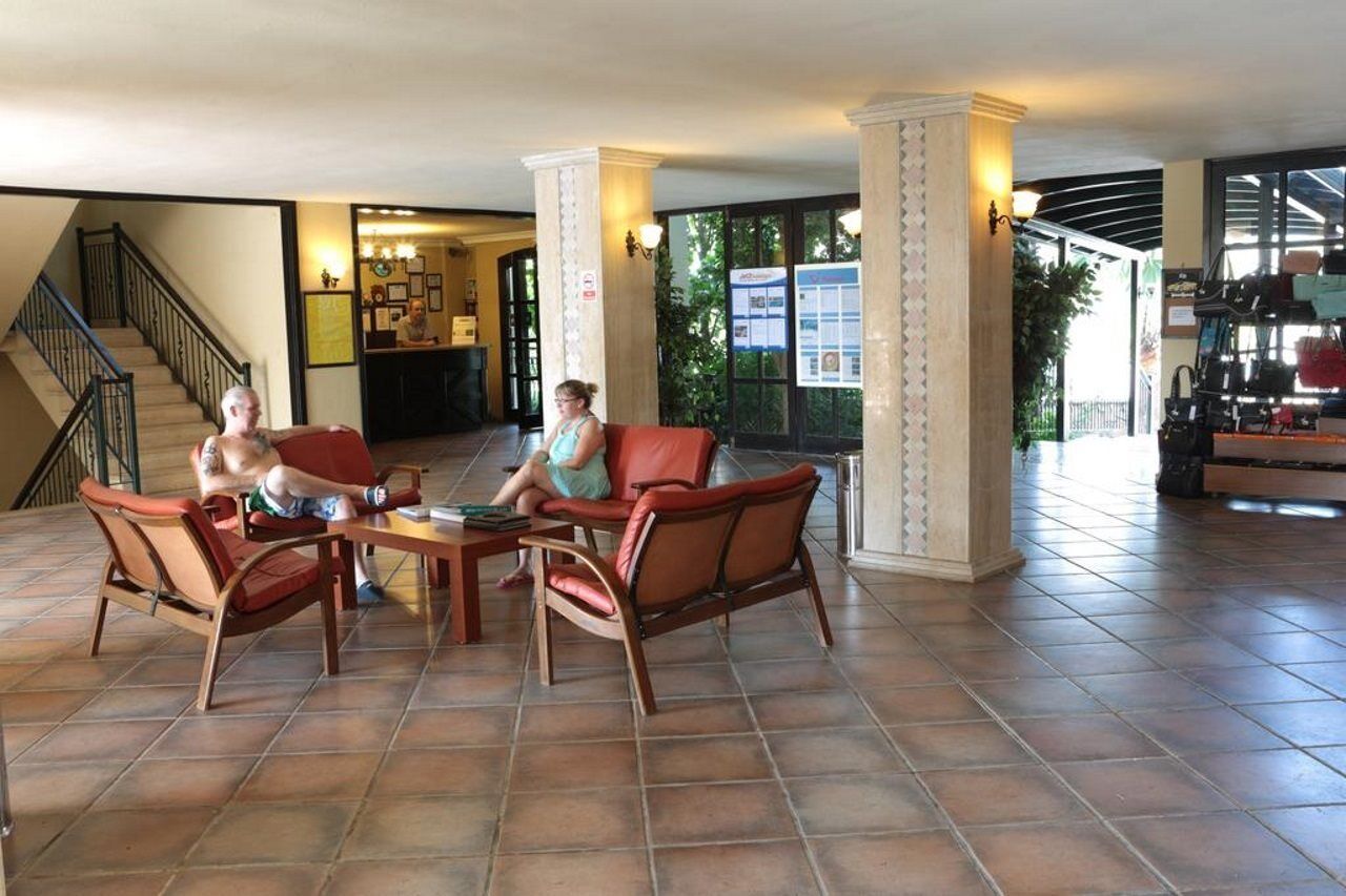 Club Turquoise Apart Marmaris Exterior photo